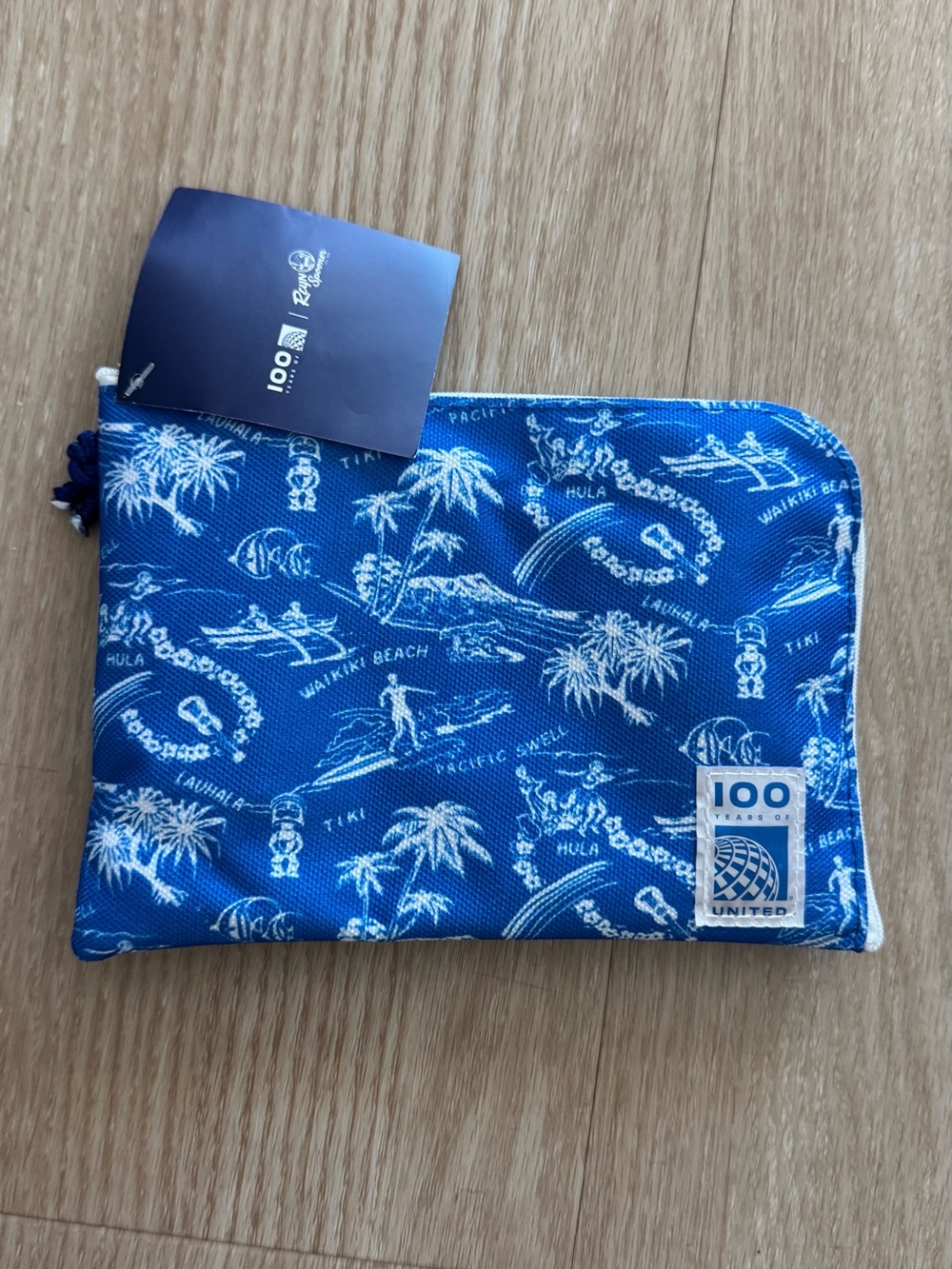 United Polaris Amenity Pouch 100 Anniversary Hawaiian Reyn Spooner - Picture 4 of 4